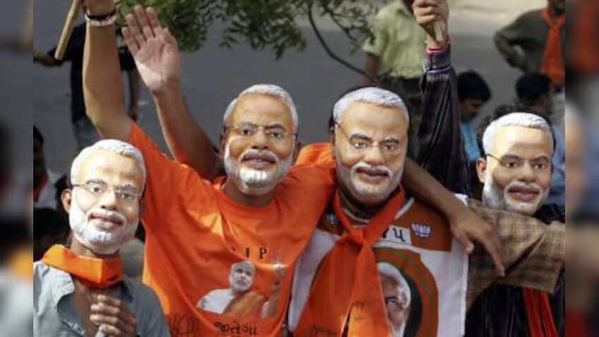 Lok Sabha elections 2019: In West Bengal, cash is king for poll campaign merchandise