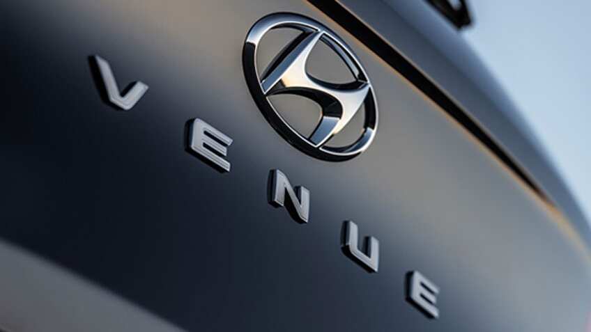 Hyundai Venue: Wait over! BlueLink Technology features revealed! Know full details of India's smart connected SUV