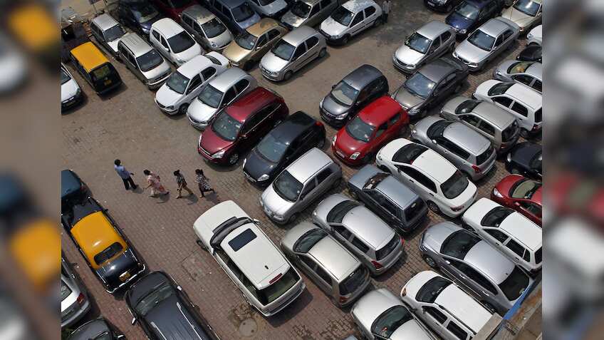 Passenger Vehicles retail sales dip 10 pct in March: FADA