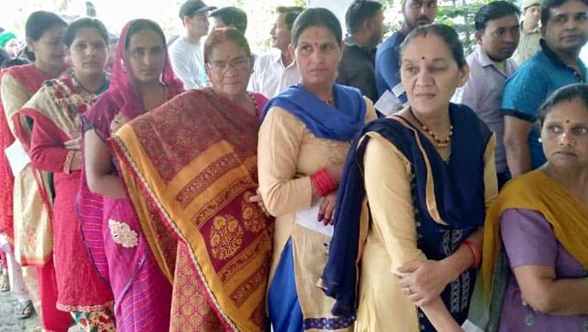 Lok Sabha Elections 2019 LIVE: West Bengal, Odisha lead in voter turnout; MJ Akbar says 'something dramatic is happening in Bengal'