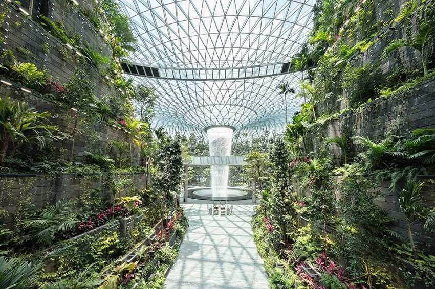 Designs in Changi Airport that WOW