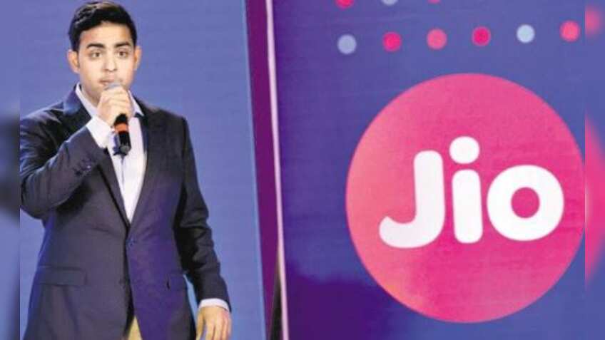 Reliance Jio applies for in-flight connectivity licence to DoT
