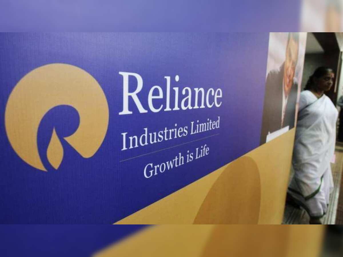 Reliance Industries Q4FY19 result looming, should you buy?