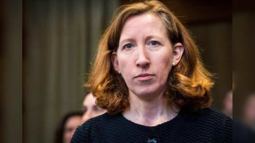 Facebook hires Trump official as general counsel