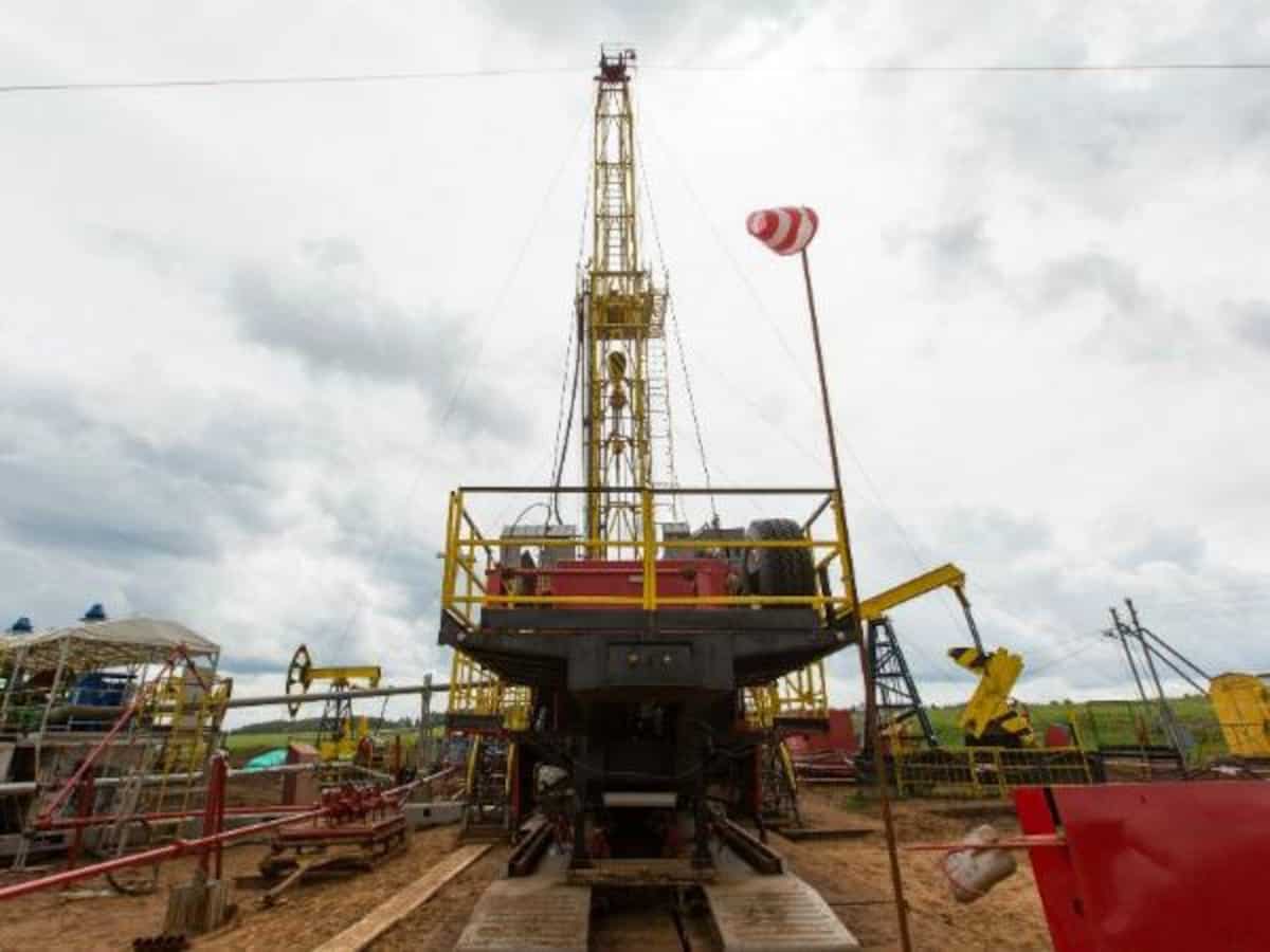 Brent down 3 pc; boost output: Donald Trump