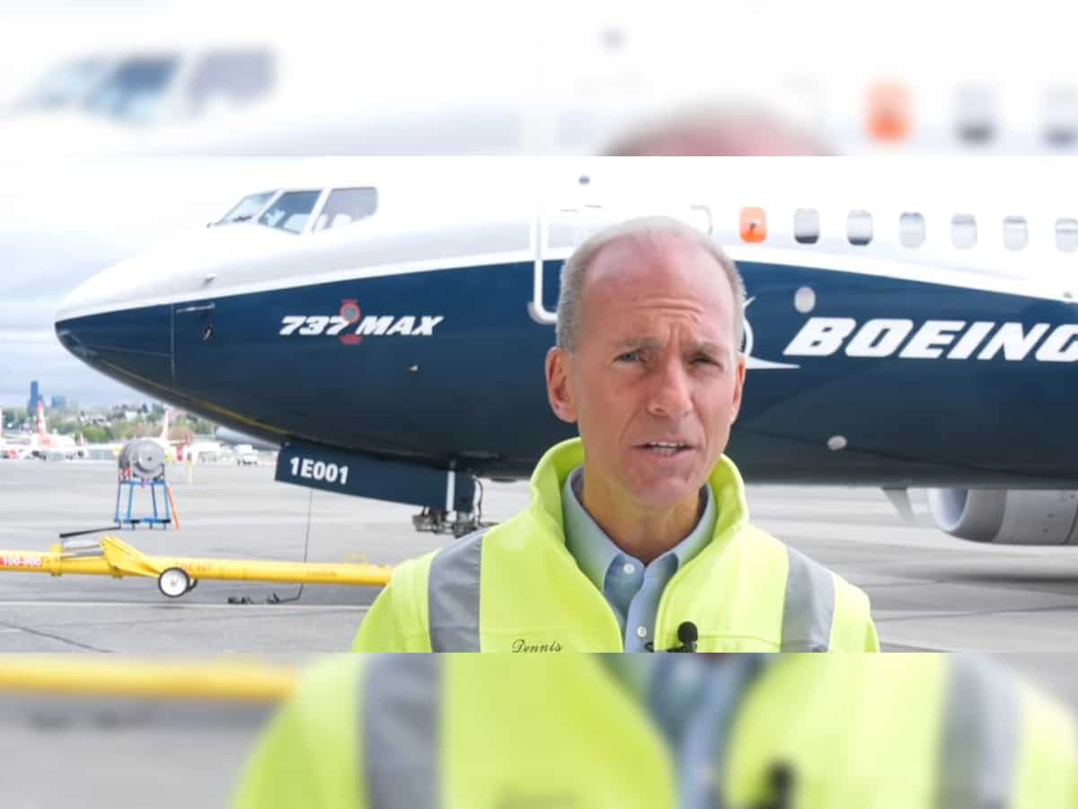 Boeing CEO Dennis Muilenburg keeps job intact after