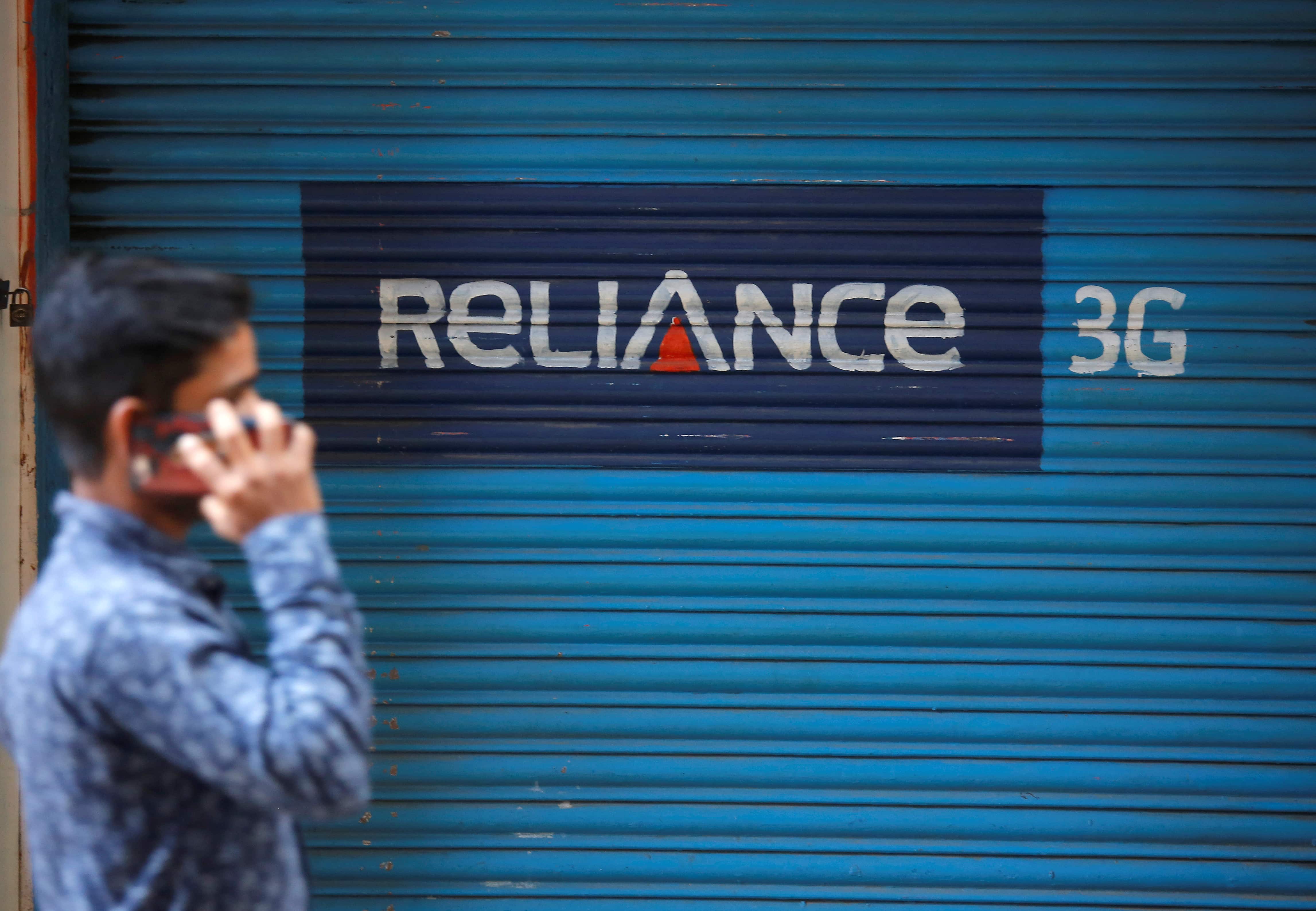 NCLAT allows insolvency proceedings against Reliance Communication 