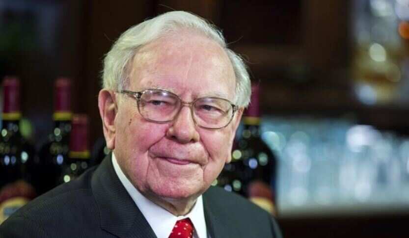 Warren Buffett says Wells Fargo made 'big mistakes'