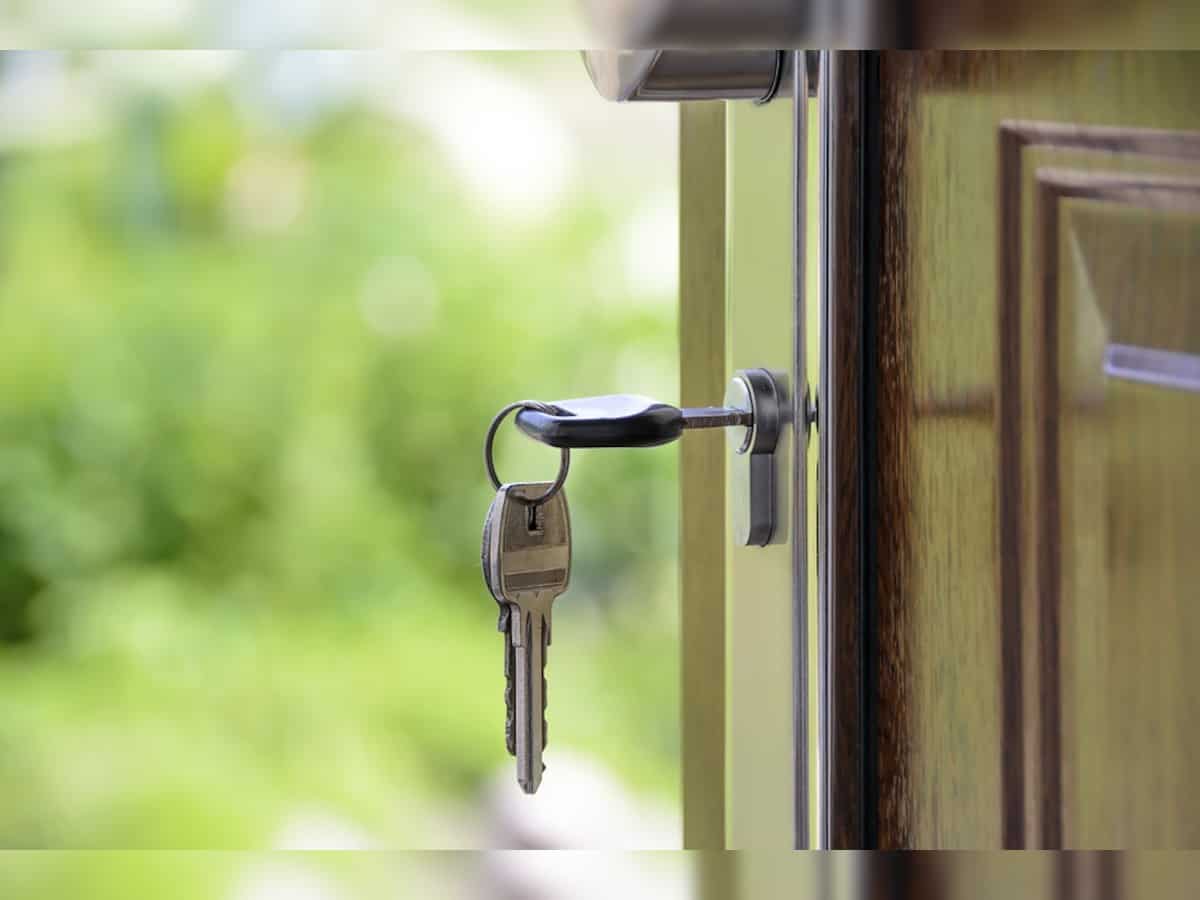Buying a house? Check these 5 points before