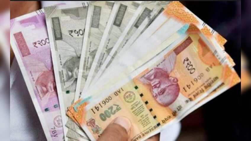Rupee rises 4 paise to 69.36 vs USD in early trade