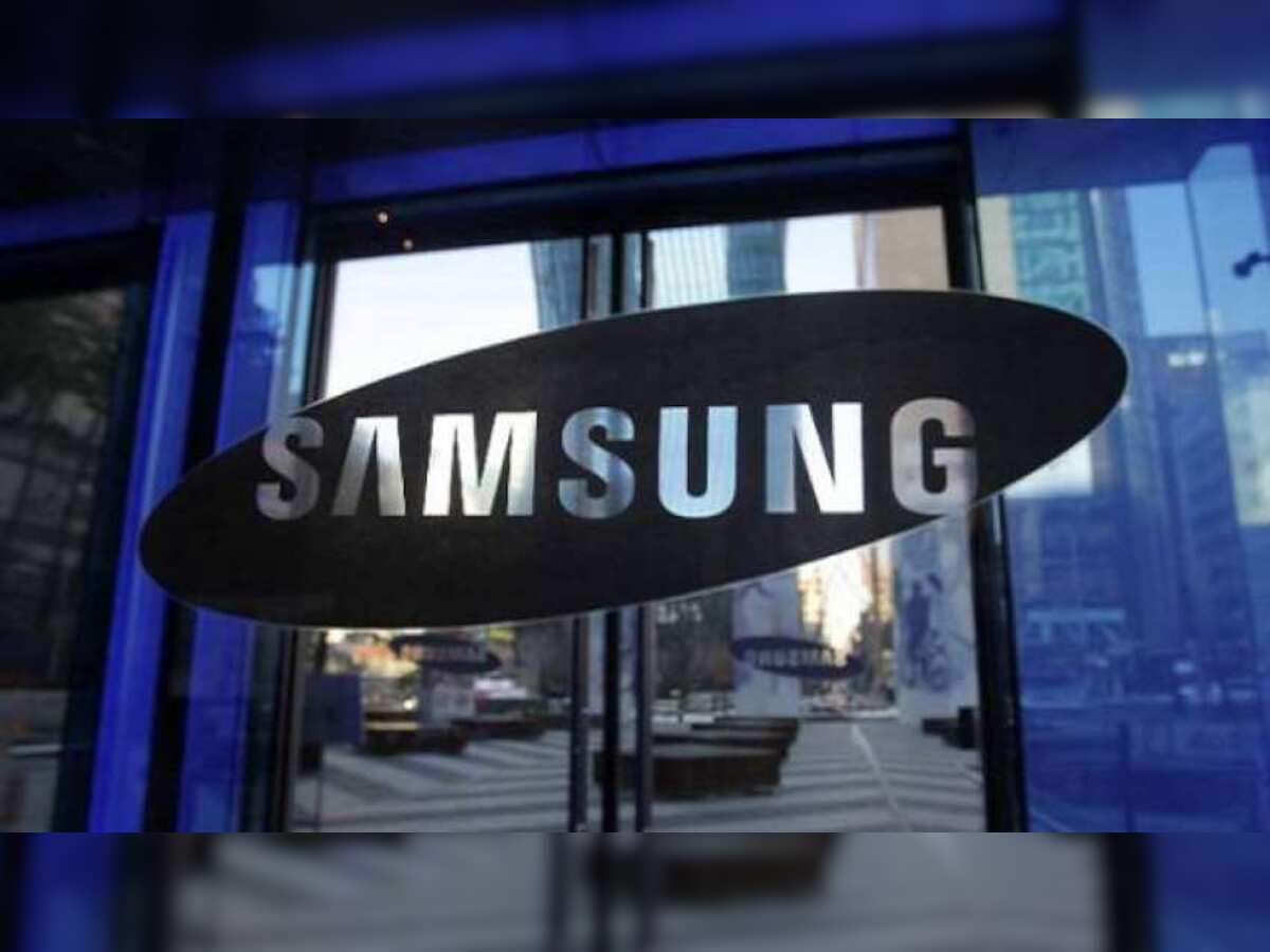 Samsung pips OnePlus, leads premium segment in India