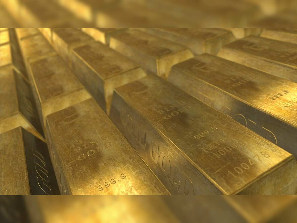 Gold prices hold firm ahead of US-China trade