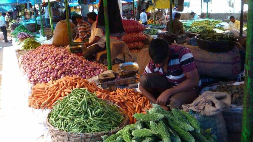 CPI inflation rose to 2.92% in April 2019; food inflation increased by 1.03%