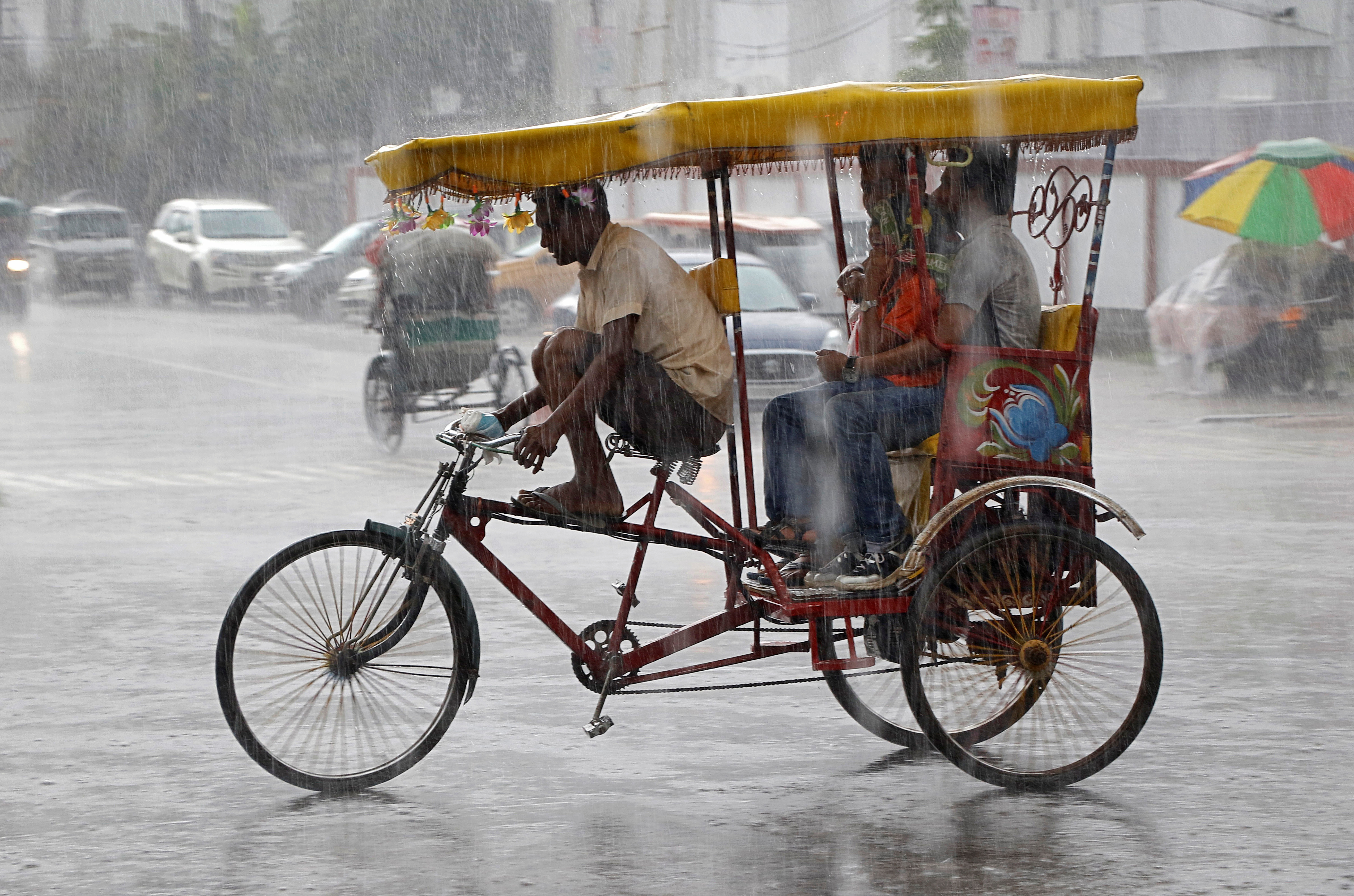 Monsoon likely to hit Kerala on June 4, three days after normal onset date: Skymet