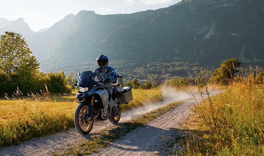 BMW F 850 GS Adventure: Speed up to 125 mph!