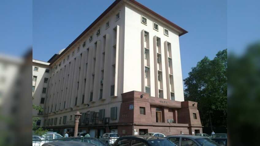 Trading firms can apply for feed-grade corn import by May 31: Commerce Ministry