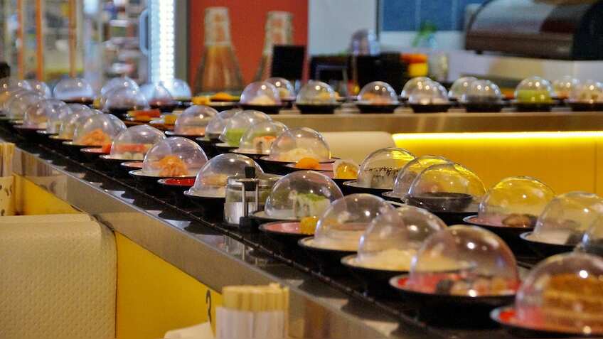 Food Service Industry to touch Rs 5.99 lakh cr mark by 2022-23, says National Restaurant Association of India 