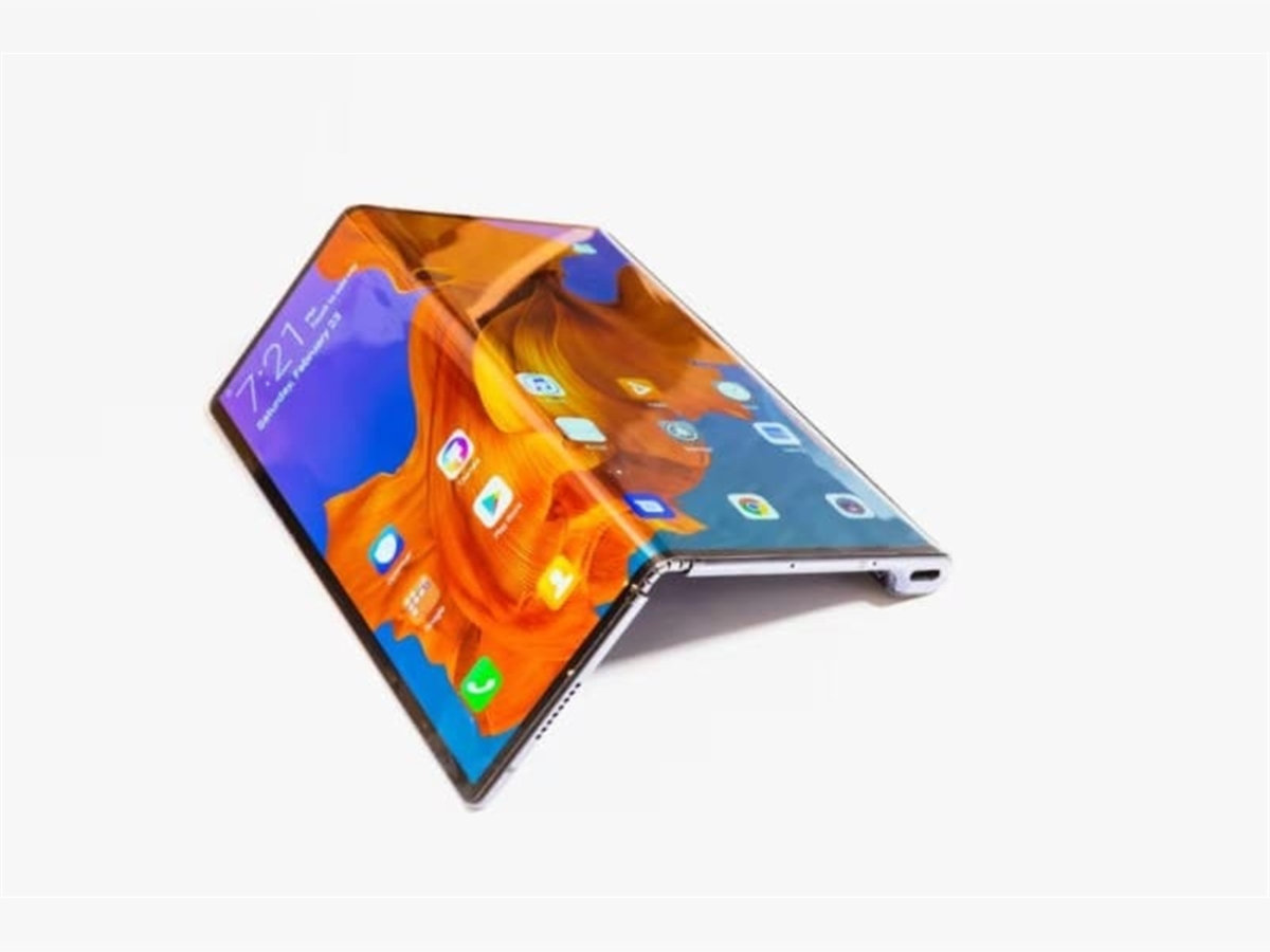 Megapixel war: 50% smartphones to have 3 cameras
