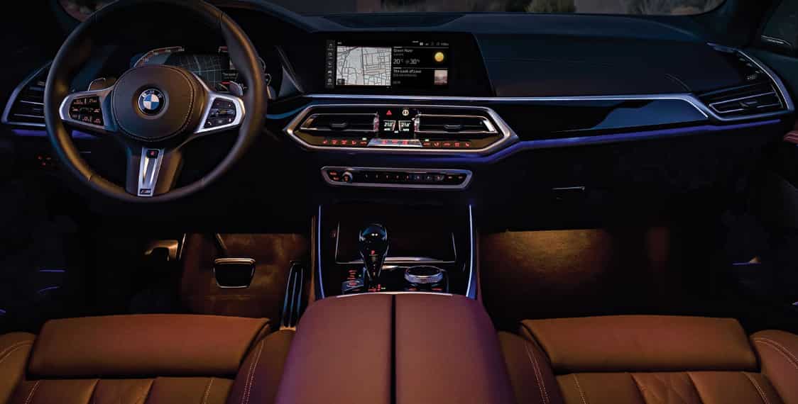 BMW X5: Luxurious Grandeur 