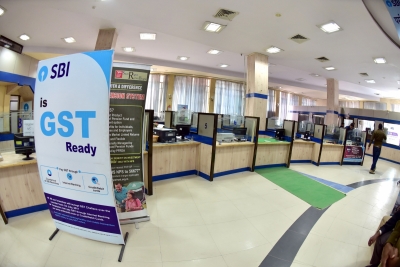 SBI is hiring! State Bank of India announces fresh vacancies - Check eligibility, salary, last date