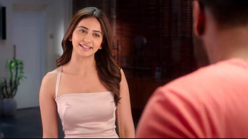 De De Pyaar De box office collection:  Ajay Devgn film witnesses better earnings, garners Rs 13.39 cr on Day 2