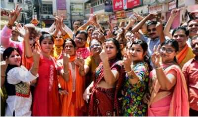 Exit Poll 2019 Results: Here's what Today's Chanakya, Republic-Jan Ki Baat, Republic-CVoter, ABP, News18-IPSOS, India Today-Axis, Times Now-VMR, NewsX-Neta predicted