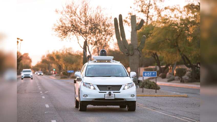 Connected driverless cars can improve traffic flow by 35 per cent