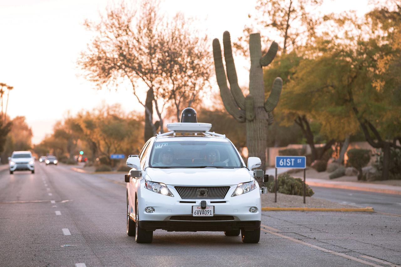 Connected driverless cars can improve traffic flow by 35 per cent