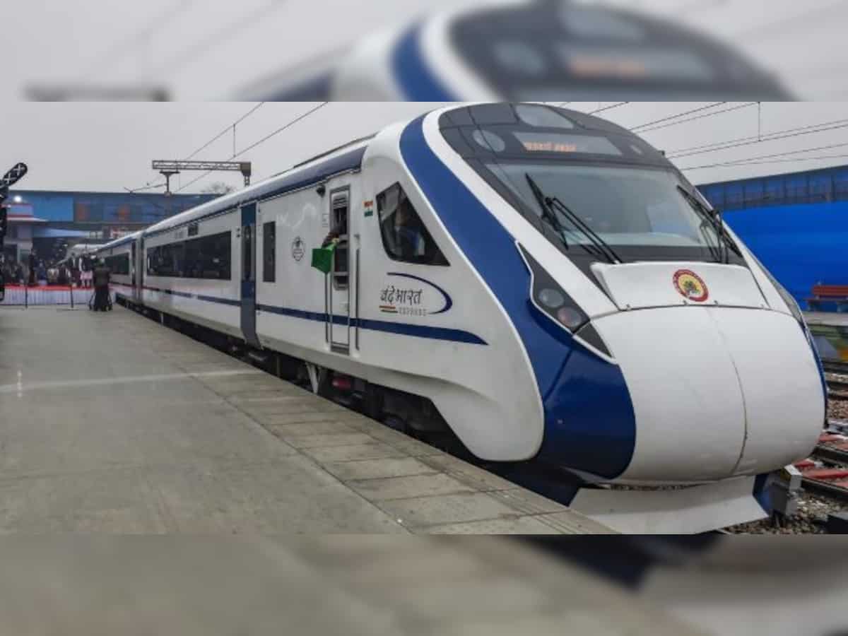 Indian Railways to soon develop Train 19, sleeper