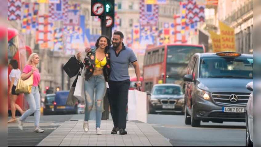 De De Pyaar De box office collection: Ajay Devgn, Tabu starrer steady, crosses Rs 50-cr mark