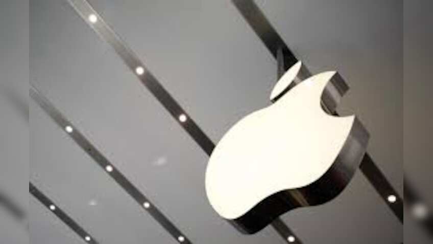 Apple pledges to alert users on iPhone performance