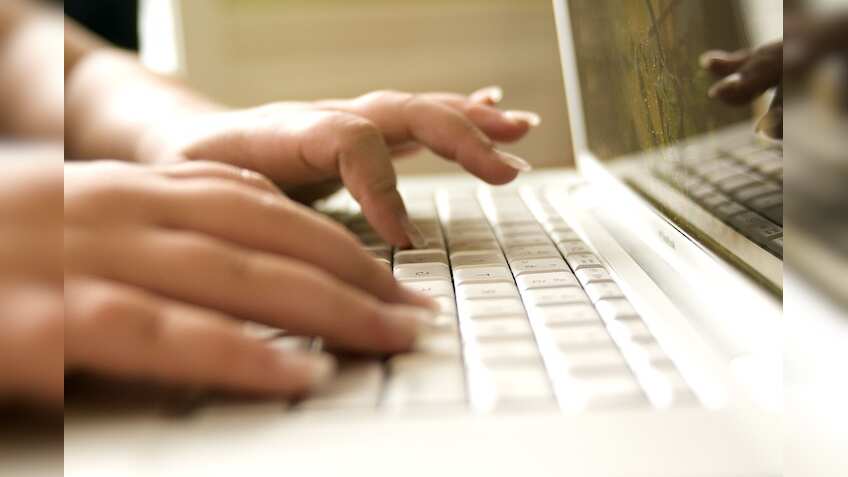 India PC market declines 8.3 pc to 2.15 mn units in Jan-Mar quarter
