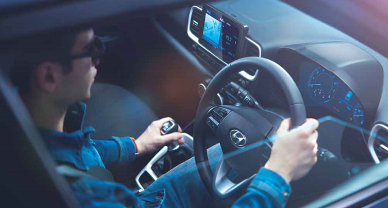 Hyundai Venue: Stolen Vehicle Tracking feature! This will happen if someone tries to steal your SUV