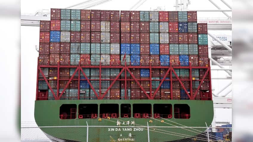 FICCI says India should cut interest rates to help exporters take advantage of US-China trade war