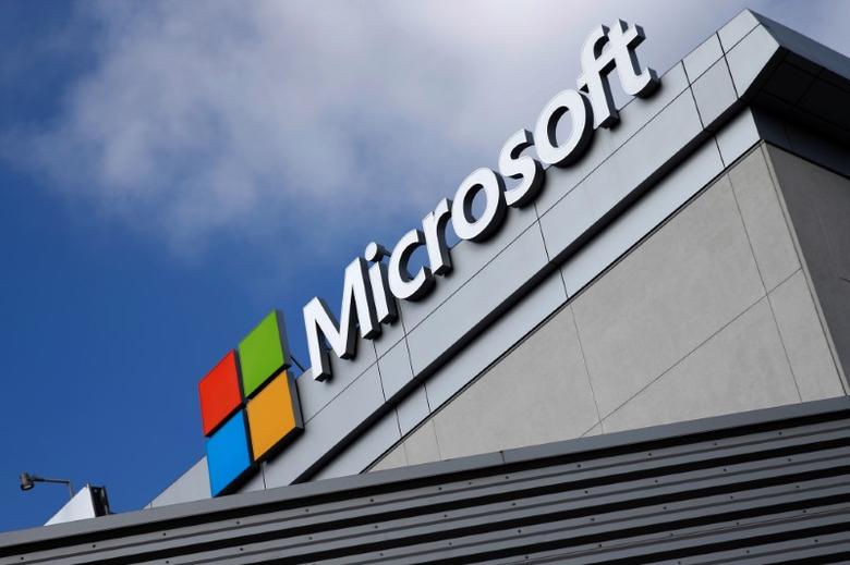 Microsoft partners with Alphabet on quantum computing