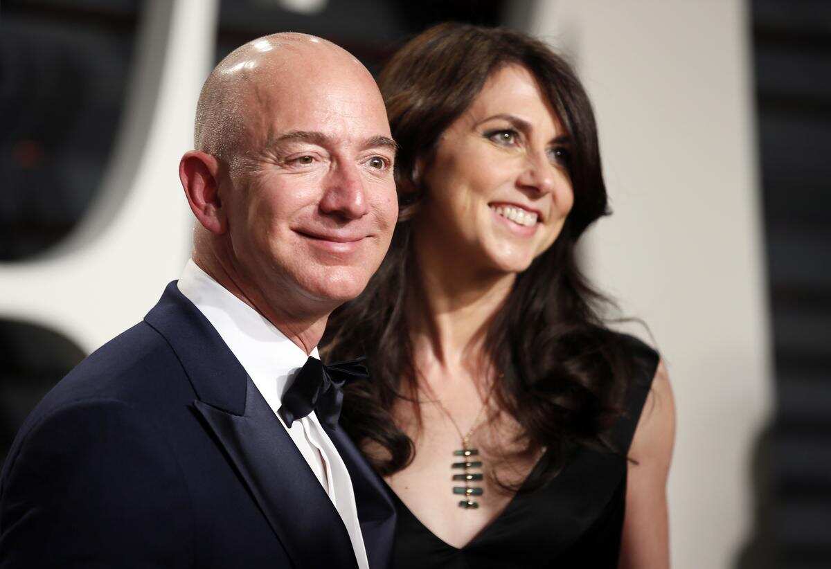  MacKenzie Bezos pledges half of her $37 billion fortune to charity 