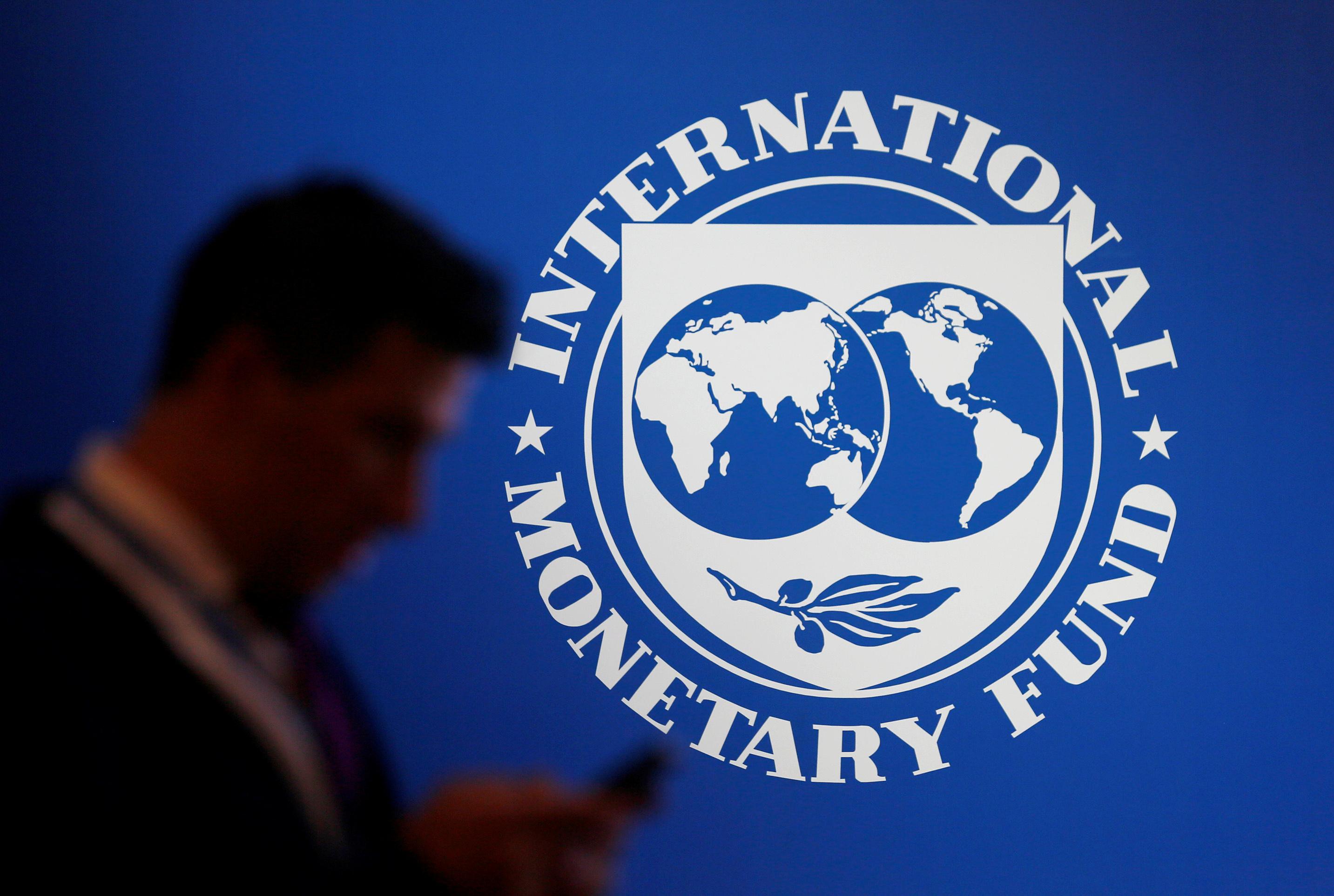 IMF raises forecast for US to 2.6% in 2019