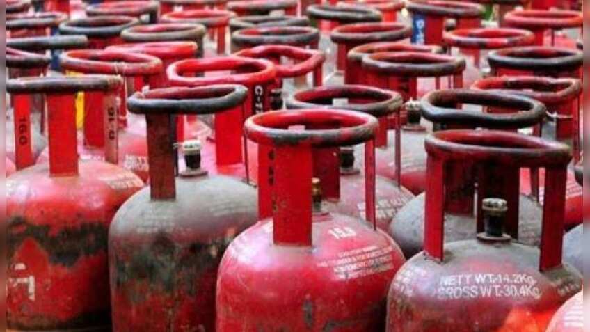 Budget to hike Ujjwala bar towards 100% household LPG coverage