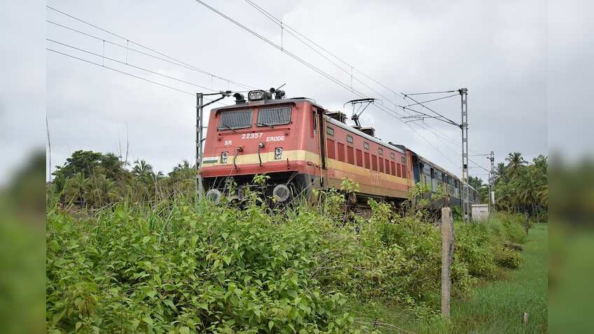 Indian Railways to get 9,000 HP locomotive - What it means? What will be its benefit?