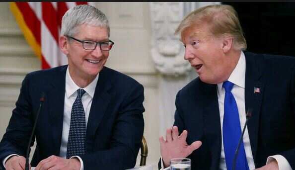 Trump talks trade with Apple CEO Cook as China dispute looms