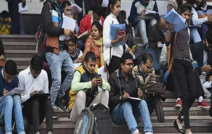 This fact daunts employees in India; check what LinkedIn says and see how you can benefit