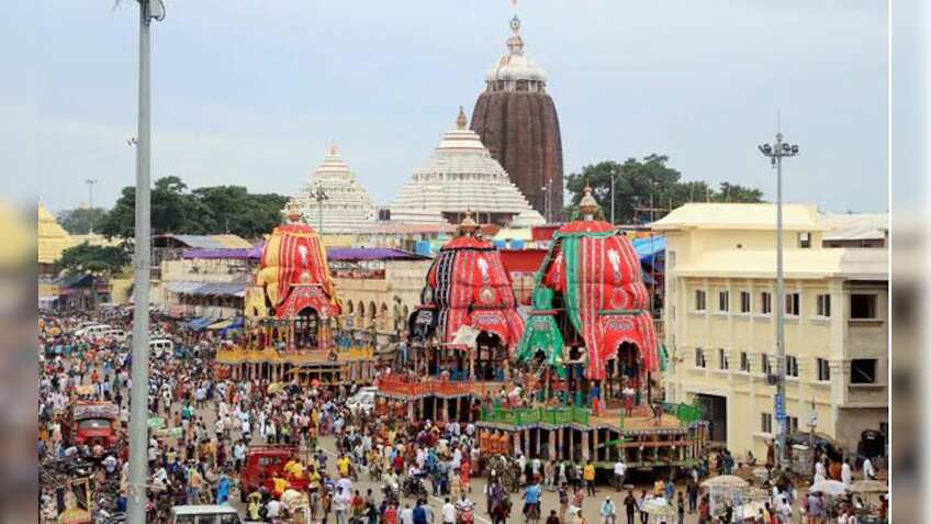 Pocket Insurance from Bajaj Finserv: Preparing for pilgrimage with your family? Just check this out