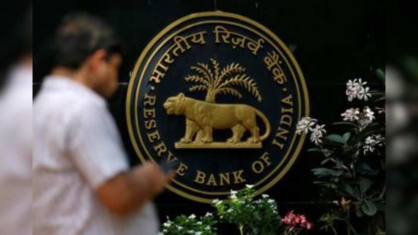 RBI sends warning! Says failure of large HFCs, NBFCs can cause higher losses than even banks