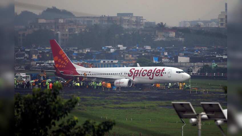 SpiceJet offers: Flyers alert! Monsoon Sale is here! Tickets available priced at just Rs 888, booking begins now 