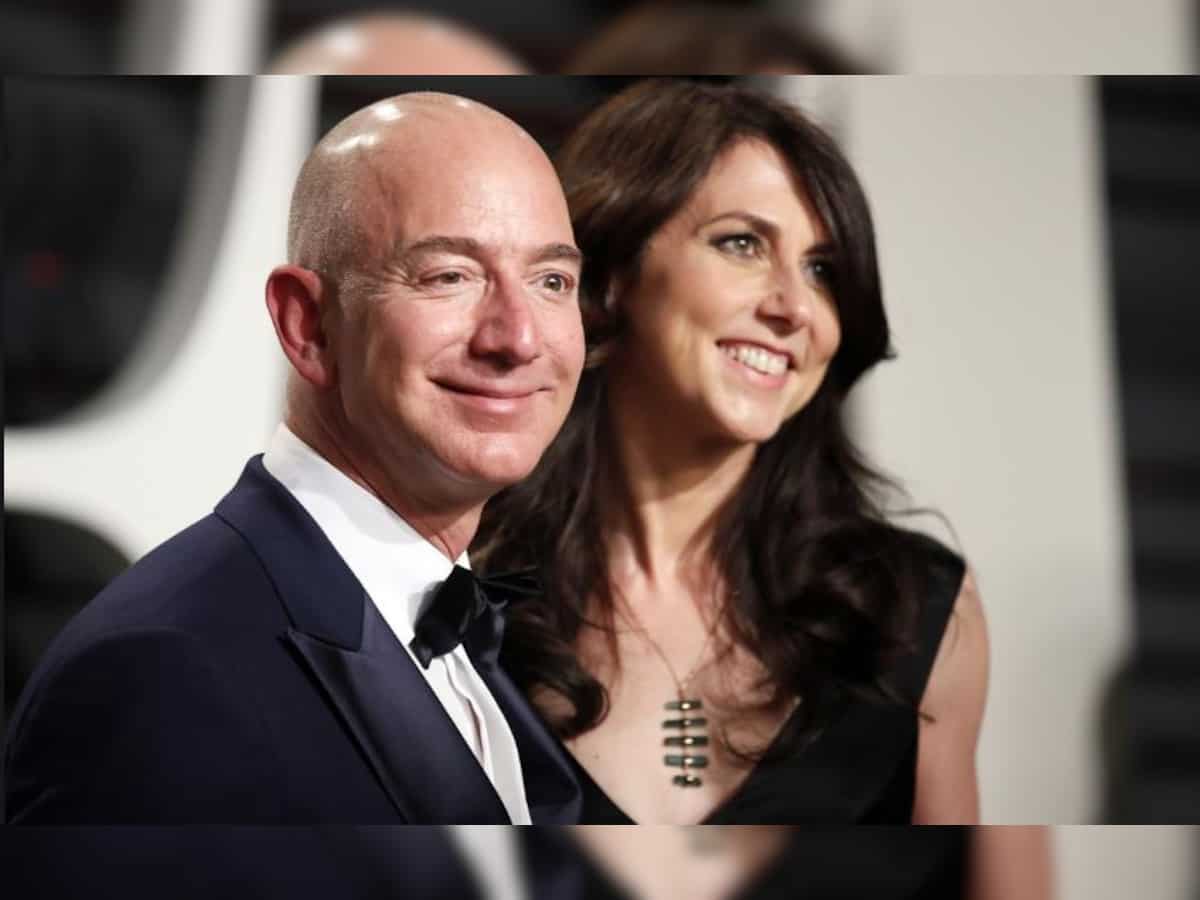 Amazon founder Jeff Bezos&#039; divorce final with $38