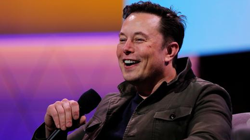 Tesla CEO Elon Musk hits headlines again! This