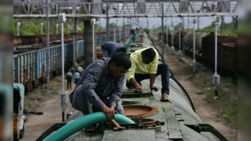 Indian Railways train with 50,000 litres of water set to reach Chennai, provide relief from drought
