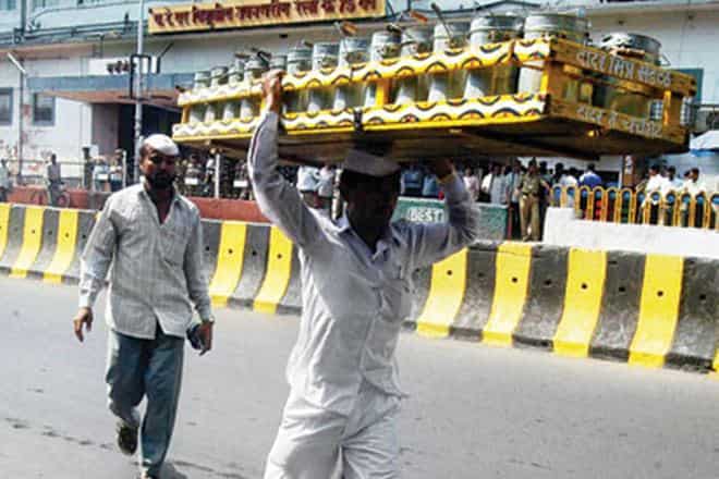 Ashadhi Ekadashi: Mumbai dabbawalas on 2-day leave for Pandharpur pilgrimage