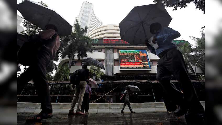 All companies have to meet minimum public float of 25% by Aug 2020: Fin Secy