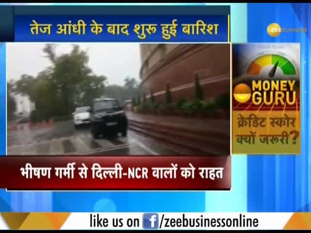 Heavy rains lash Delhi-NCR after a warm morning